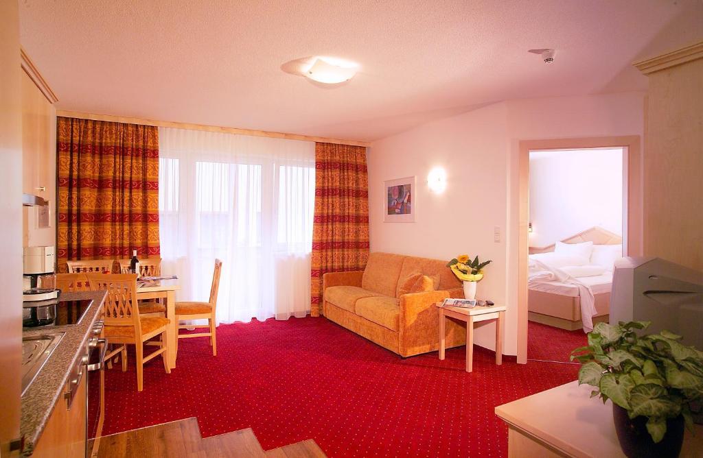 Falkner Appartement Resort Längenfeld Habitación foto